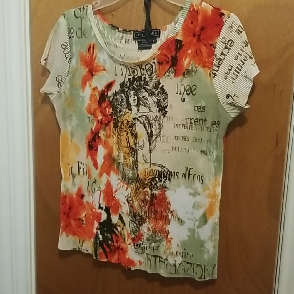 Women's blouse, awesome print!